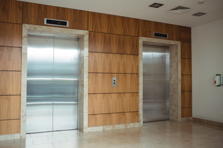 Hydraulic Elevators in Gujarat